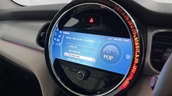 2022 (72) MINI HATCHBACK 1.5 Cooper Exclusive Premium 3dr Auto 5308381