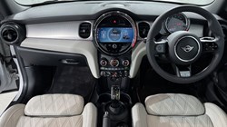 2022 (72) MINI HATCHBACK 1.5 Cooper Exclusive Premium 3dr Auto 5308359