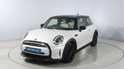 2022 (72) MINI HATCHBACK 1.5 Cooper Exclusive Premium 3dr Auto 5308395