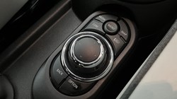 2022 (72) MINI HATCHBACK 1.5 Cooper Exclusive Premium 3dr Auto 5308387