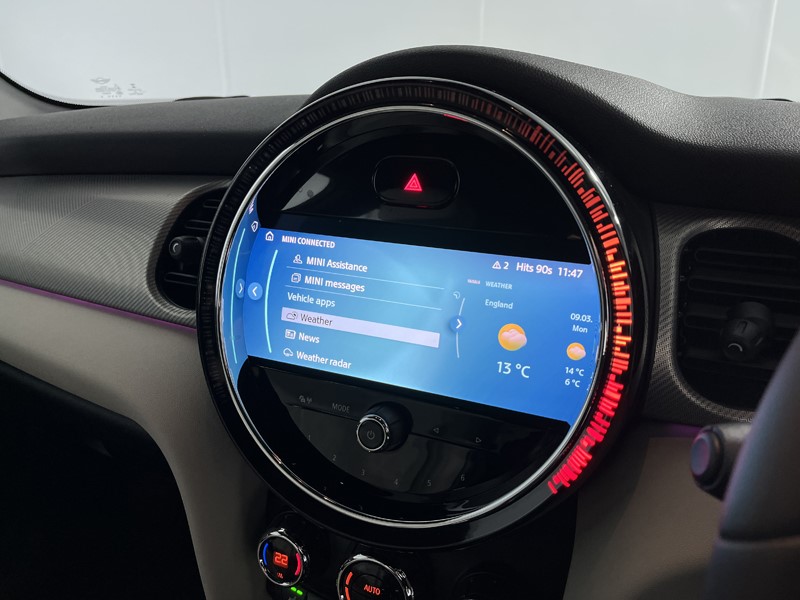 2022 (72) MINI HATCHBACK 1.5 Cooper Exclusive Premium 3dr Auto 5308382