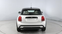 2022 (72) MINI HATCHBACK 1.5 Cooper Exclusive Premium 3dr Auto 5308370