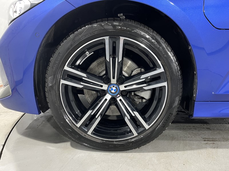 2024 (24) BMW 3 SERIES 330e M Sport 4dr Step Auto 5151738