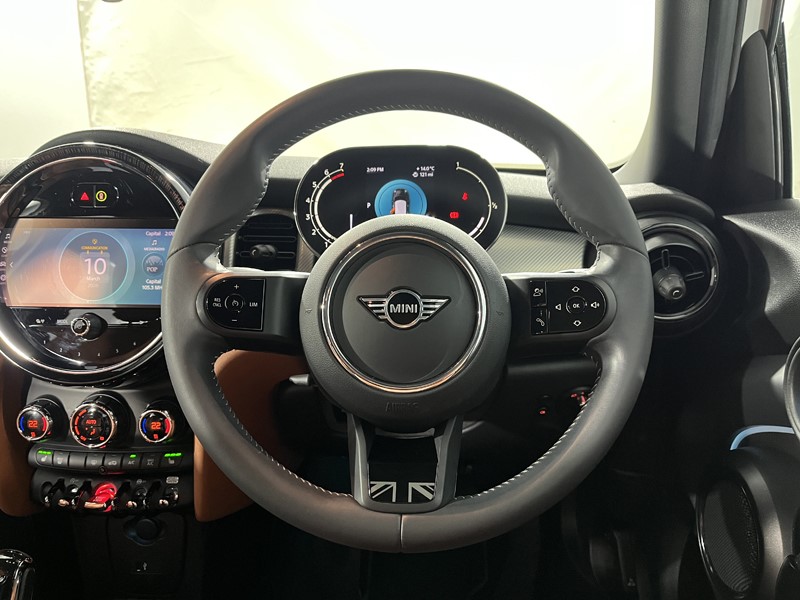 2023 (23) MINI HATCHBACK 1.5 Cooper Exclusive Premium 5dr Auto 5164599