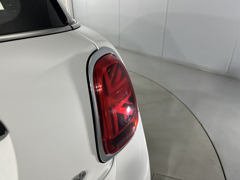 2023 (23) MINI HATCHBACK 1.5 Cooper Exclusive Premium 5dr Auto 5164634