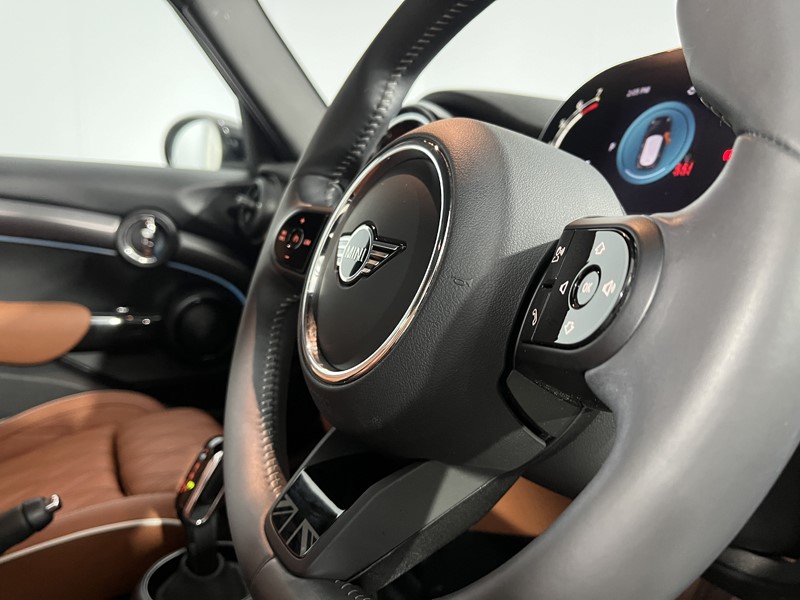 2023 (23) MINI HATCHBACK 1.5 Cooper Exclusive Premium 5dr Auto 5164615