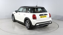2023 (23) MINI HATCHBACK 1.5 Cooper Exclusive Premium 5dr Auto 1