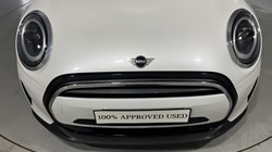 2023 (23) MINI HATCHBACK 1.5 Cooper Exclusive Premium 5dr Auto 5164632