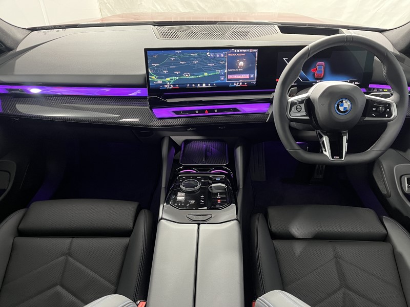 2026 (26) BMW I5 250kW eDr40 M Sport Pro 84kWh 4dr Auto Tech PLUS/Comf PLUS 5601398