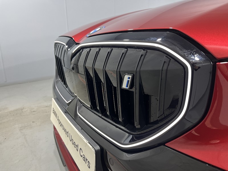 2026 (26) BMW I5 250kW eDr40 M Sport Pro 84kWh 4dr Auto Tech PLUS/Comf PLUS 5601441
