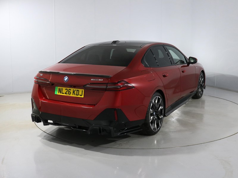 2026 (26) BMW I5 250kW eDr40 M Sport Pro 84kWh 4dr Auto Tech PLUS/Comf PLUS 5601447