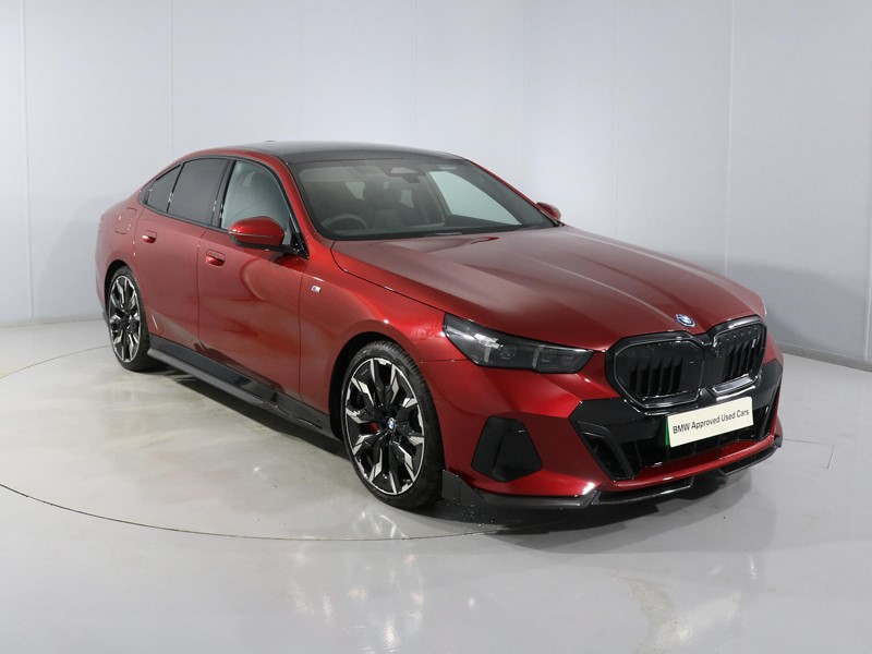 2026 (26) BMW I5 250kW eDr40 M Sport Pro 84kWh 4dr Auto Tech PLUS/Comf PLUS