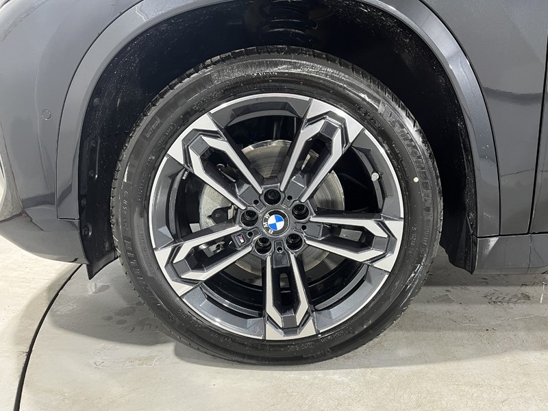 2026 (26) BMW iX1 150kW eDrive20 M Sport 65kWh 5dr Auto 5601462