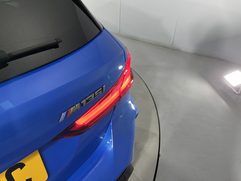 2023 (73) BMW 1 SERIES M135i xDrive 5dr Step Auto 5156936