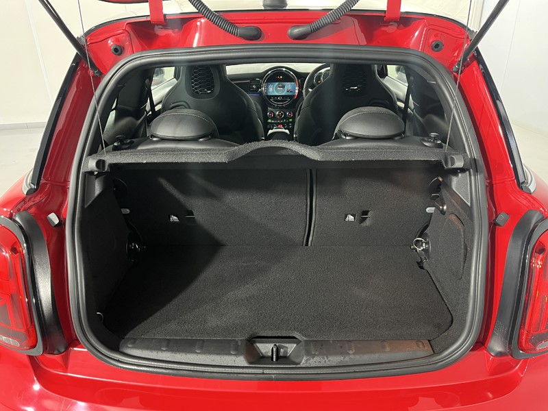 2023 (72) MINI HATCHBACK 1.5 Cooper Sport 3dr Auto 5188064