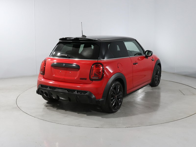 2023 (72) MINI HATCHBACK 1.5 Cooper Sport 3dr Auto 5188093