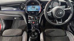 2023 (72) MINI HATCHBACK 1.5 Cooper Sport 3dr Auto 5188055