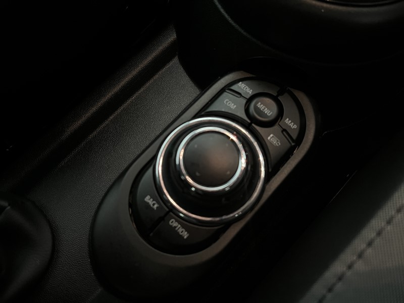 2023 (72) MINI HATCHBACK 1.5 Cooper Sport 3dr Auto 5188083