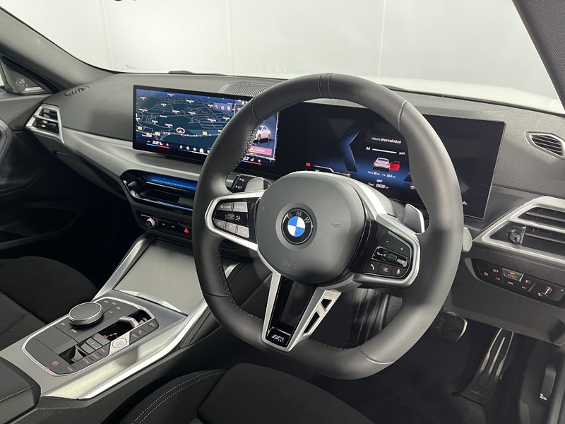 2026 (26) BMW 2 SERIES 220i M Sport Pro 2dr Step Auto 5461008
