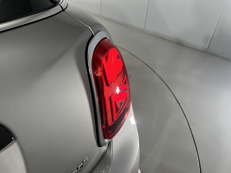 2023 (23) MINI HATCHBACK 1.5 Cooper Classic Premium 5dr Auto 5197548