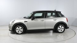 2023 (23) MINI HATCHBACK 1.5 Cooper Classic Premium 5dr Auto 5197551