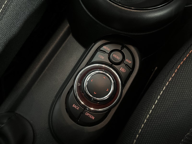 2023 (23) MINI HATCHBACK 1.5 Cooper Classic Premium 5dr Auto 5197541