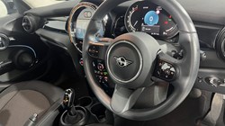 2023 (23) MINI HATCHBACK 1.5 Cooper Classic Premium 5dr Auto 5197516