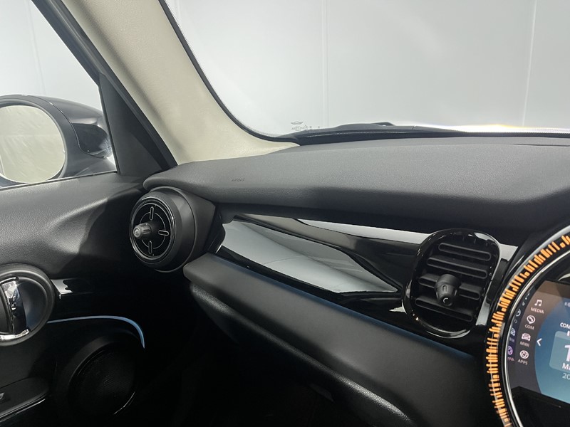 2023 (23) MINI HATCHBACK 1.5 Cooper Classic Premium 5dr Auto 5197535