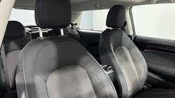 2022 (22) MINI HATCHBACK 1.5 Cooper Classic 3dr Auto 5169794