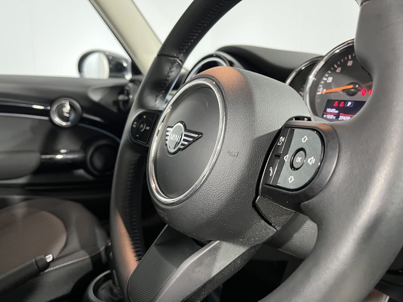 2022 (22) MINI HATCHBACK 1.5 Cooper Classic 3dr Auto 5169804