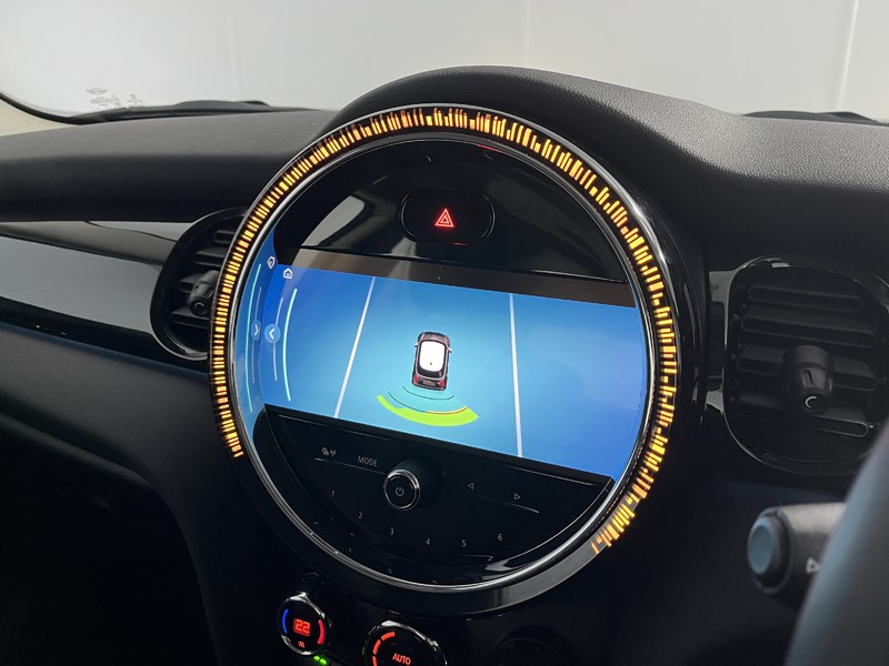 2022 (22) MINI HATCHBACK 1.5 Cooper Classic 3dr Auto 5169800