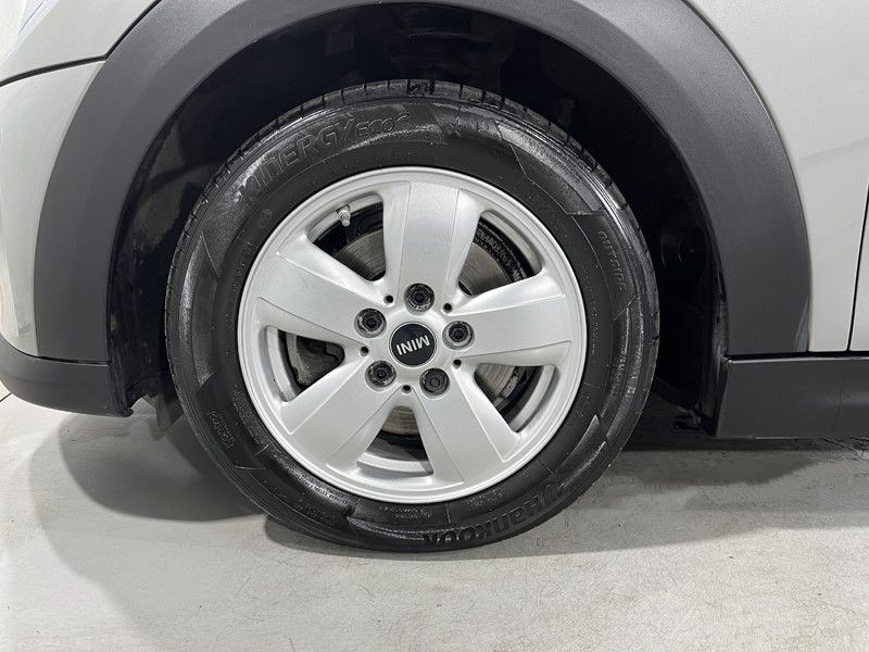 2022 (22) MINI HATCHBACK 1.5 Cooper Classic 3dr Auto 5169797