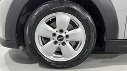 2022 (22) MINI HATCHBACK 1.5 Cooper Classic 3dr Auto 5169797