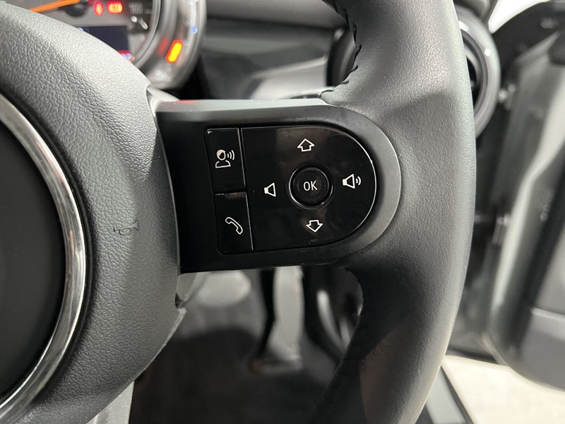 2022 (22) MINI HATCHBACK 1.5 Cooper Classic 3dr Auto 5169806