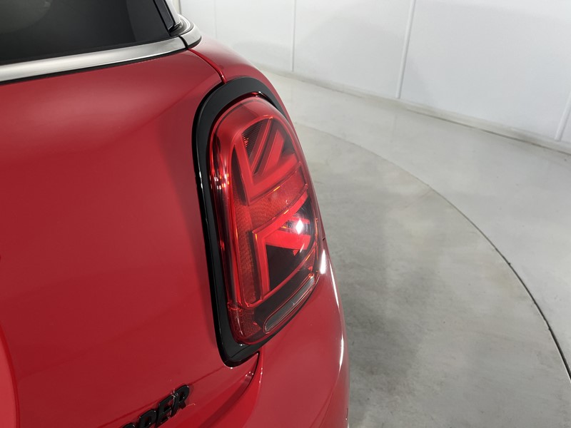 2022 (72) MINI HATCHBACK 1.5 Cooper Sport 3dr Auto 5170191