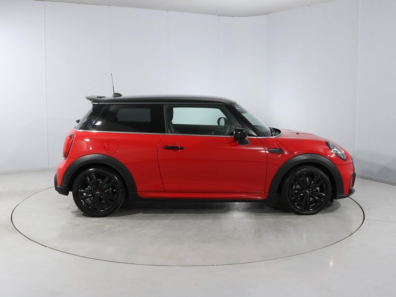 2022 (72) MINI HATCHBACK 1.5 Cooper Sport 3dr Auto 5170154