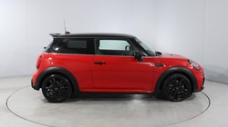 2022 (72) MINI HATCHBACK 1.5 Cooper Sport 3dr Auto 5170154