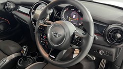 2022 (72) MINI HATCHBACK 1.5 Cooper Sport 3dr Auto 5170157