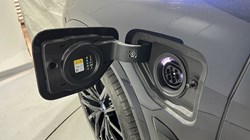 2025 (74) BMW X5 xDrive50e M Sport 5dr Auto 5180271