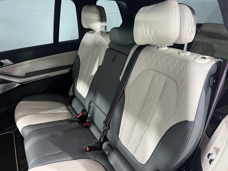 2023 (73) BMW X7 xDrive M60i 5dr Step Auto 5138971