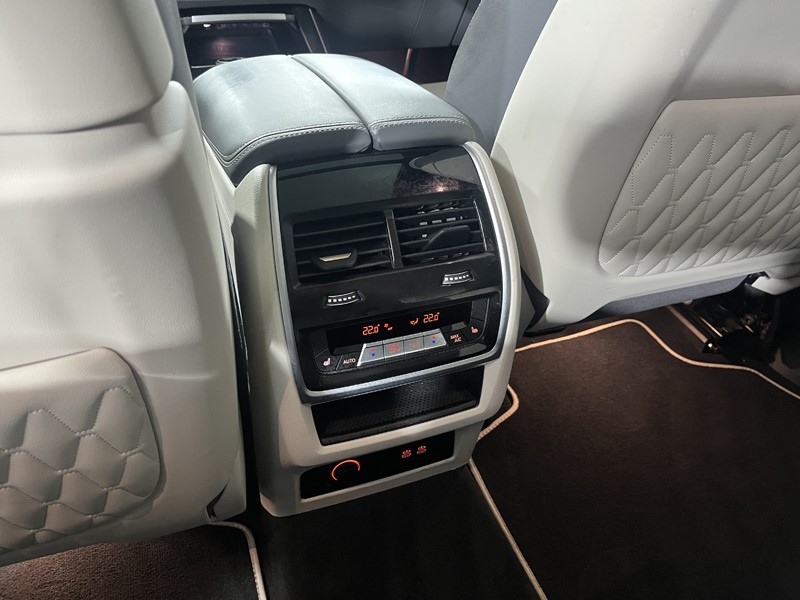 2023 (73) BMW X7 xDrive M60i 5dr Step Auto 5139001