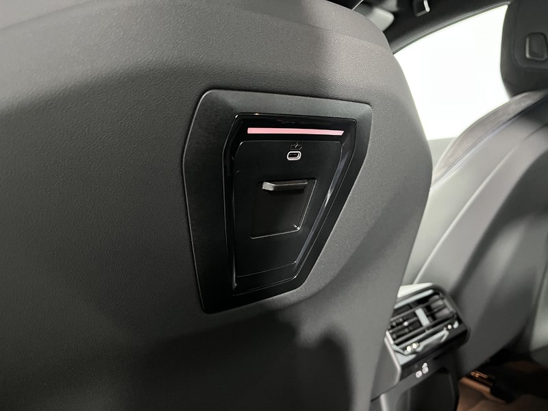 2025 (75) BMW I5 250kW eDrive40 M Sport 84kWh 4dr Auto 5248734