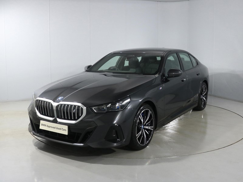 2025 (75) BMW I5 250kW eDrive40 M Sport 84kWh 4dr Auto 5248743