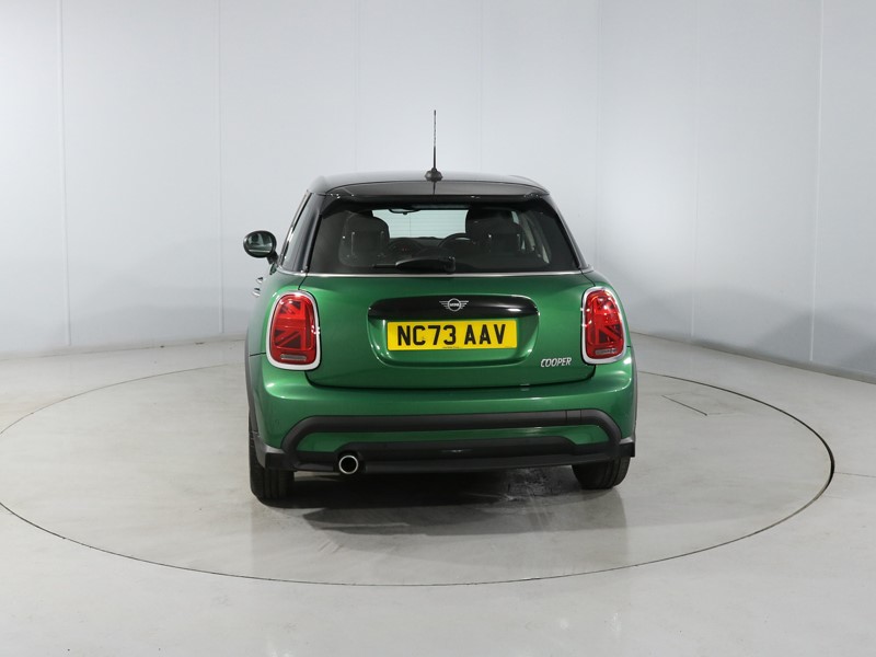2024 (73) MINI HATCHBACK 1.5 Cooper Classic Premium 5dr Auto 5188185