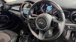 2024 (73) MINI HATCHBACK 1.5 Cooper Classic Premium 5dr Auto 5188176