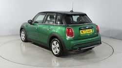 2024 (73) MINI HATCHBACK 1.5 Cooper Classic Premium 5dr Auto 5188172