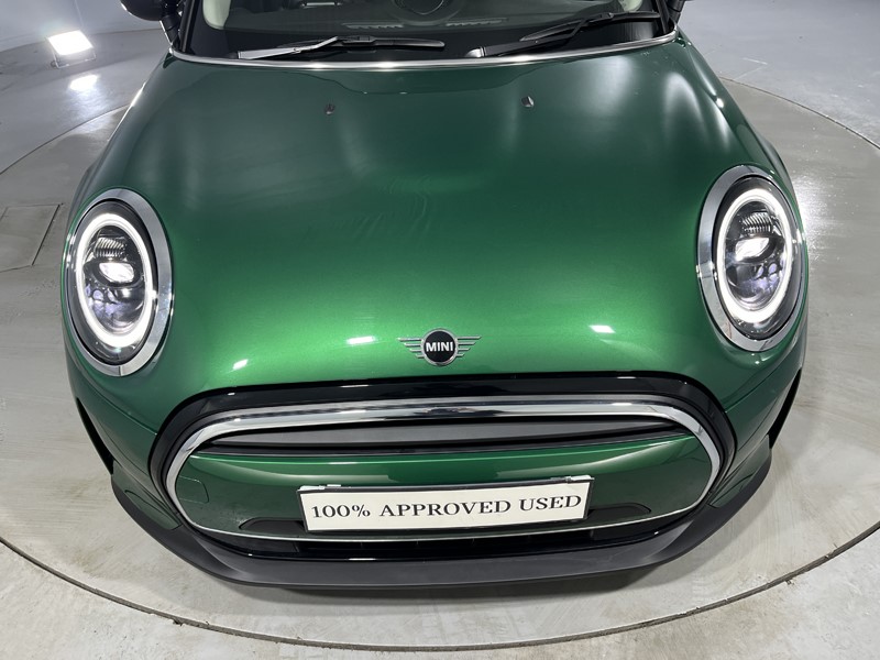 2024 (73) MINI HATCHBACK 1.5 Cooper Classic Premium 5dr Auto 5188207