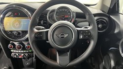 2022 (22) MINI HATCHBACK 1.5 Cooper Classic 3dr 5197556