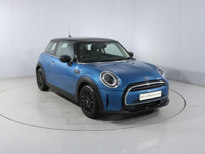 2022 (22) MINI HATCHBACK 1.5 Cooper Classic 3dr
