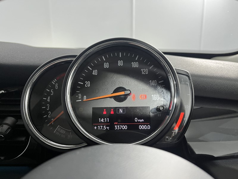 2022 (22) MINI HATCHBACK 1.5 Cooper Classic 3dr 5197560